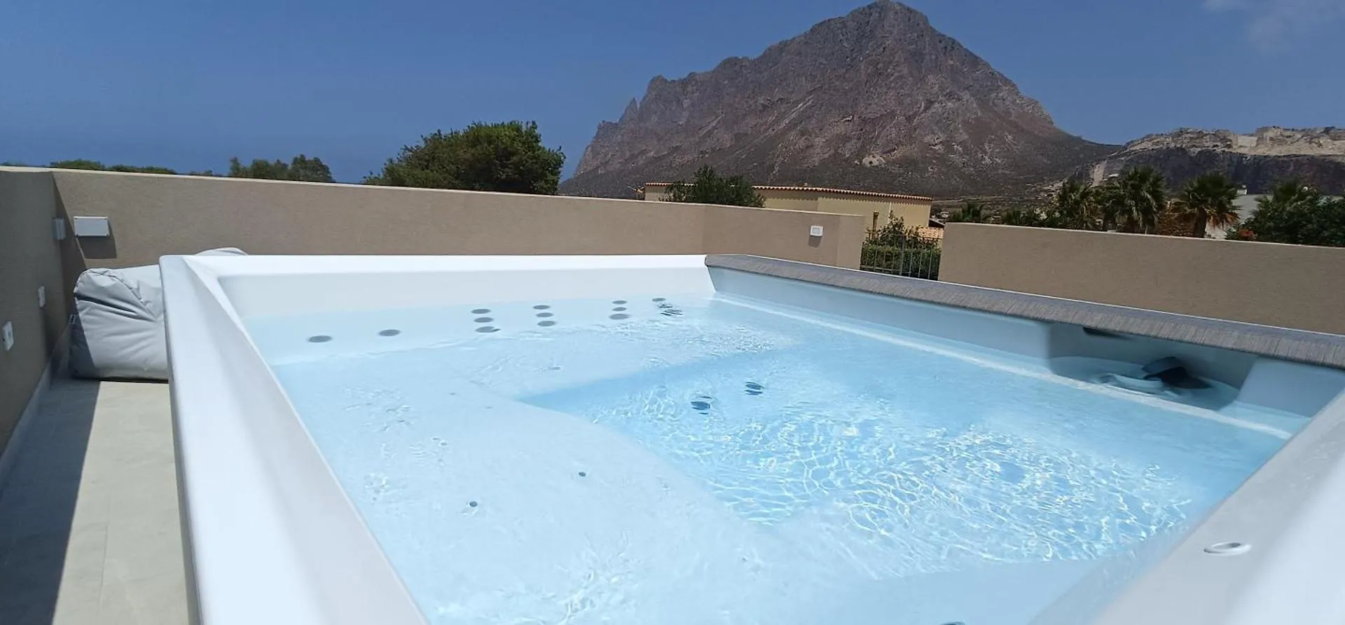 Luxury Rooms Marenaria And Spa Custonaci 0*,